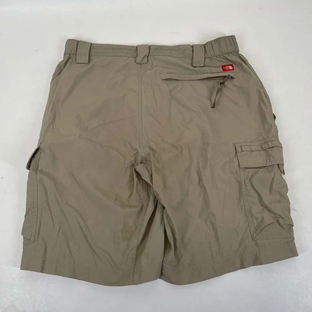 The North Face Mens Khaki Tan Nylon Ripstop Cargo Shorts Size Medium AU0W S08